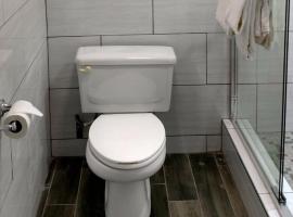 HOLIDAY INN EXPRESS OAK VALLEY, 1864 OAK VALLEY VILLAGE CIR, BEAUMONT, CA, 92223-8200，位于博蒙特的酒店