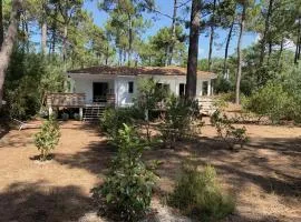 Chalet Mavalear naturiste La Jenny