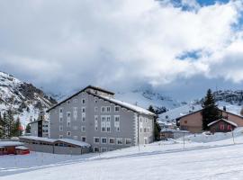 Hotel Grischuna，位于比维奥的酒店