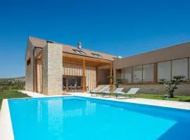 Luxury Villa Silence with Heated Pool