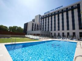 塞维利亚国会M.A.酒店，位于塞维利亚埃斯特的酒店