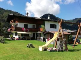 Ferienwohnung Fernblick，位于皮勒尔湖畔圣乌尔里希的酒店