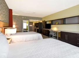 HOME2 SUITES, 1589 GLENDALE AVENUE, HANFORD, CA, 93230，位于汉福德的酒店