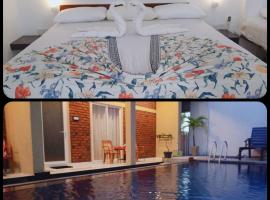 Petit Guest House，位于尼甘布的酒店
