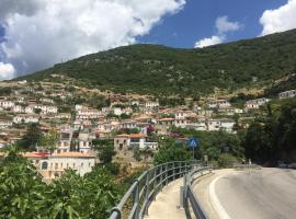 Shotgun Hostel & Guesthouse，位于Vuno的酒店