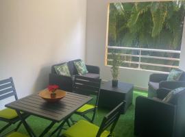 Joli appartement rénové à neuf，位于拜马欧的酒店