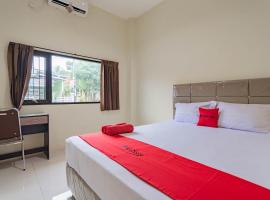 RedDoorz near Arka Sepinggan Airport Balikpapan