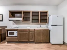 WoodSpring Suites Tampa Airport North Veterans Expressway