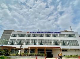 Hotel Restaurante Peach Garden，位于蓬塔赫尔莫萨的酒店