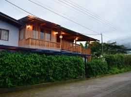 Hostal Los Farolitos，位于明多的酒店