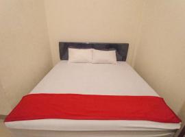 RedDoorz Syariah near Sentani City Square，位于Weversdorp的酒店