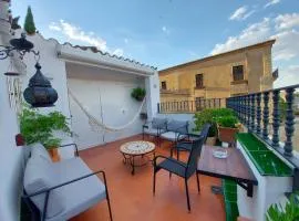 Casa Leyendas de Cáceres - en plena zona monumental