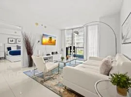 Luxury 1 BR Condo W Icon Brickell-Waterviews