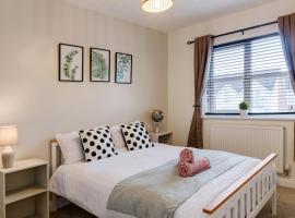 Comfortable 3 bed home LINCOLN，位于Lincolnshire的低价酒店