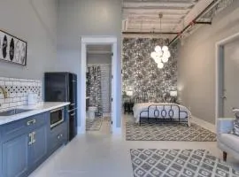 The Palms Room At Emilys On The Island