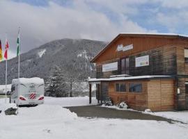 Hotel Grebenzenblick，位于圣兰布雷希特的酒店