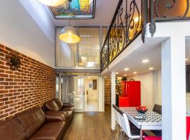 Top Center Vintage Sofia Condo，位于索非亚的酒店