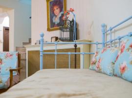 Woods cottage Loutra Pozar Aridaia，位于Megaplátanos的酒店