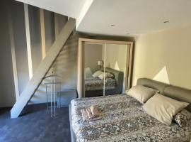 cascina serra beb camera BIELMONTE，位于Muzzano的酒店