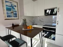 New apartman Summer，位于卡什泰拉的酒店