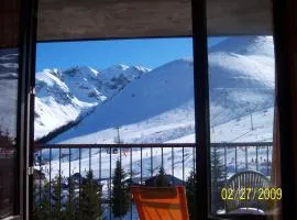Charmant appartement à Gouaux-de-Larboust avec vue montagne
