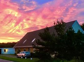Skorstensfejerens Bed & Breakfast，位于博恩瑟的酒店