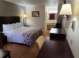 Red Roof Inn Tifton，位于提夫顿的酒店