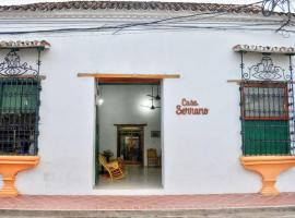 Casa Serrano - Calle Real 5，位于Mompós的酒店