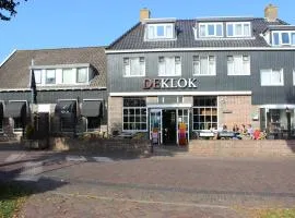 Hotel "De Klok"