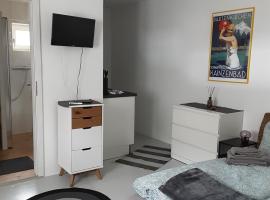 Appartement im Hasental，位于加尔米施-帕滕基兴路德维希大街附近的酒店
