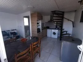 logement 1Chambre et 1 clic clac