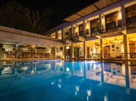 Hotel Makaabá Eco-Boutique，位于巴卡拉尔的酒店