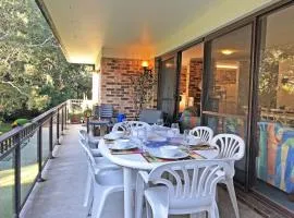 Bay Parklands, 62 2 Gowrie Avenue - Wifi, Pool, Tennis, Water Views & Aircon