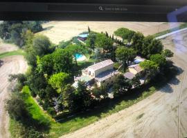 Casa vacanze La Foresteria，位于奥西莫的酒店