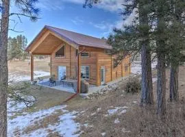 Cozy and Private Custer Cabin with Hiking On-Site