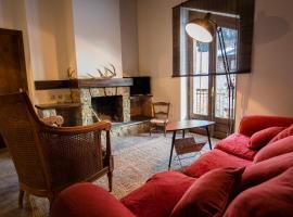 Casa Jarca 2on pis Àtic, a 1km de Canillo - HUT8069，位于Prats的酒店