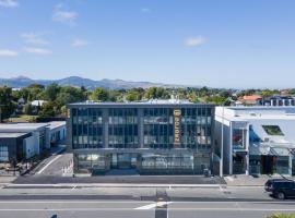 Golden Hotel，位于基督城Canterbury Health District Board附近的酒店