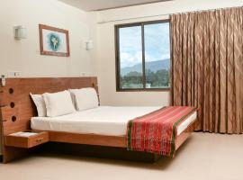 HOTEL YAIPHABA，位于因帕尔的酒店
