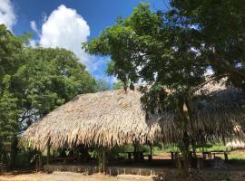 Mallara RestSafari (Cabana & Family Restaurant)，位于Malasnegalewewa的酒店