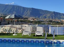 Skyview Hotel Tenerife，位于拉克鲁斯的公寓式酒店