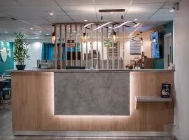 Contact Hotel Bleu France Eragny Cergy