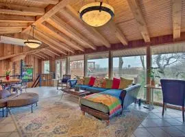 Wooded Retreat with Fire Pit, half Mi to Marina!