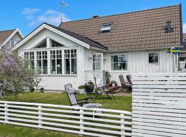 Holiday home KLÖVEDAL V，位于Klövedal的酒店