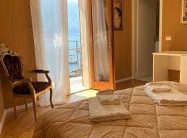 Villa Castello only room，位于利莫内-苏尔加达的住宿加早餐旅馆