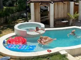 Croatia holidays with pool & sauna, near sandy beach - Rab Villa Agata