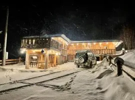 Bacovka Szlembark- jacuzzi, kominek, widok na Tatry