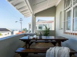 Entire 5 Bedroom 5 Bathroom Sea Point Villa with Secure Parking