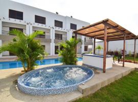 Casa entera - Salinas - piscina jacuzzi wifi parqueo privado，位于萨利纳斯的酒店