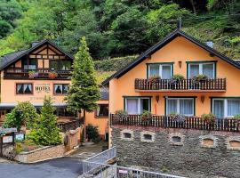 Hotel Café Herrmanns Mühle，位于圣戈阿尔斯豪森的酒店