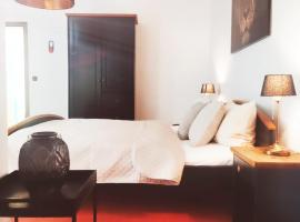 Stadthotel，位于Rochlitz的酒店